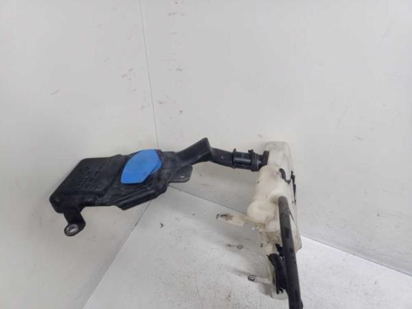 RESERVOIR LAVE GLACE AUDI A4/ A5 2007-2016 - Vue 3